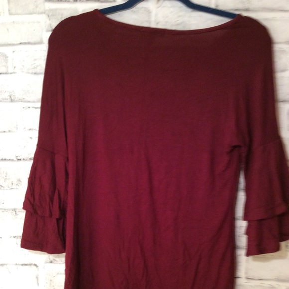 Top - Picture 2 of 3